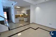 Villa | Large living | 5 bed + Maids