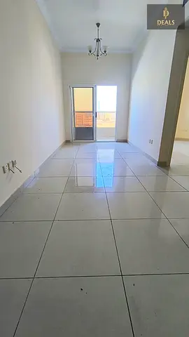 للايجار بعجمان النعيمية 1 غرفتين وصالة بلكونة جيم ومسبح تكييف مركزي قريب مدرسة الحكمة بسعر 35 ألف