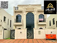 An unmissable opportunity: a classic two-story villa with a rooftop terrace, fully furnished and rea