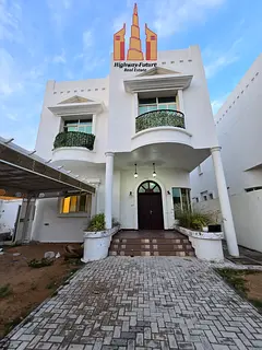 New renovated | 5 BHK | 2 Master Room | 6 washroom | Driver room | Beautiful Balcony | Big Hall | Ga