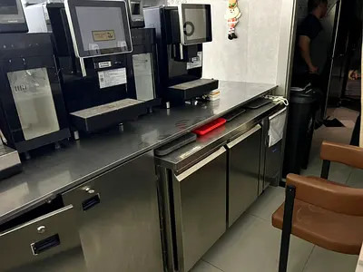 Commercial Kitchen Equipment for Coffee Shop – Ready to Use  Well Maintained
