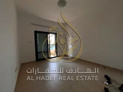 للإيجار شقة غرفة وصالة في الشارقة بمنطقة القصباء  فرصة مميزة للسكن في واحدة من أرقى مناطق الشارقة، حيث الموقع الحيوي على القناة المائية يوفر أجواء هاد