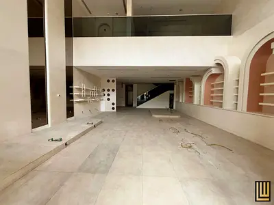 Fully Fitted Shop | High Ceiling | Jumeirah Beach Road