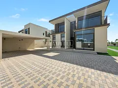 Ultra High End | Massive Plot | Prime Location