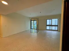 Vacant 2 BR - Bright View - 1425 SQFT -