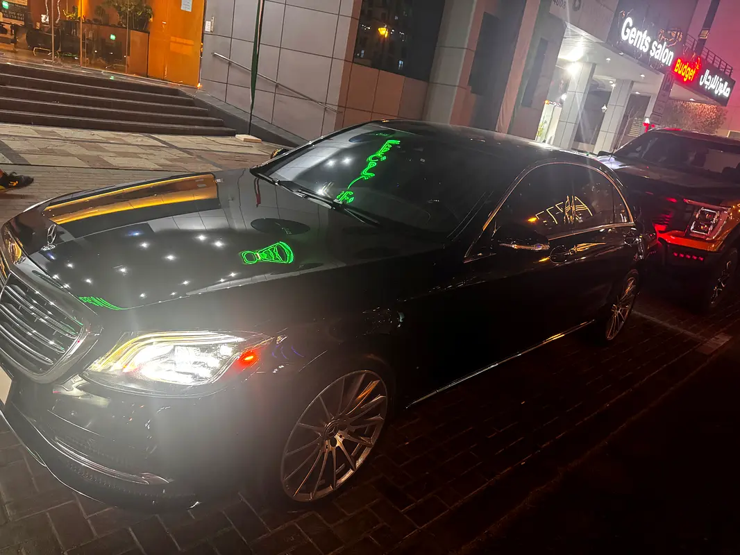 Mercedes-Benz S-Class 2019 — photo 1 of 17