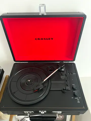Crosley cruiser turntable