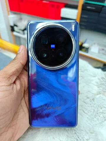 Vivo X200 Pro | 16GB RAM | 512GB | Sapphire Blue | 200MP Zeiss | Mint