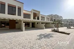 Waterfront | 4BR | Spacious | DAMAC Lagoons