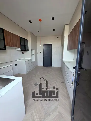 فيلا للإيجار في العزرة – دورين، موقع زاوية ممتاز