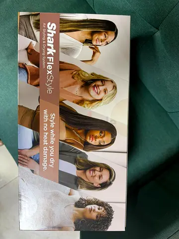 Shark Flexstyle 6 in 1 Leather Box