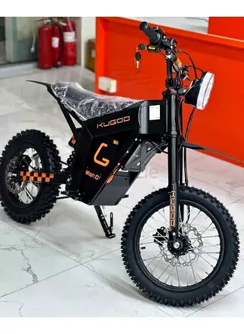 Kugoo wish 01 Electric Scooter / Brand New/ 1 Year Warranty