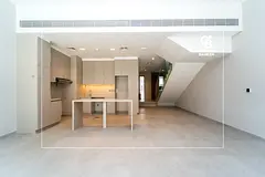 Large Plot | Ready To Move In | Single Row