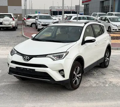 2017 Toyota RAV4 GXR 4WD gcc in perfect condition