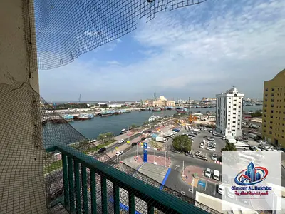 اوسع غرفة وصاله اطلاله بحريه موقع استراتيجي بلكونه وجيد التهوية غاز مركزي وتكييف مركزي تسهيلات في السدلسداد