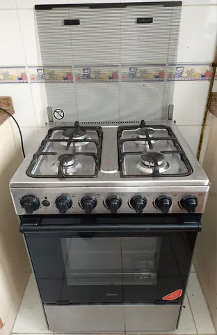 My 4-Burner Gas Cooker with Oven - Working Condition