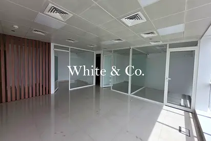 Grade-A | Glass Partitions | DMCC license