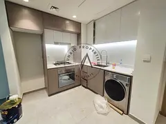 WITH BALCONY//-SPACIOUS APPRTMENT//-AMAZING VIEW-/-REASY TO MOVE//-