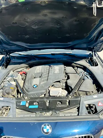 MW 528i - 2014 - BLUE WITH BEIGE INTERIOR CLEAN CAR