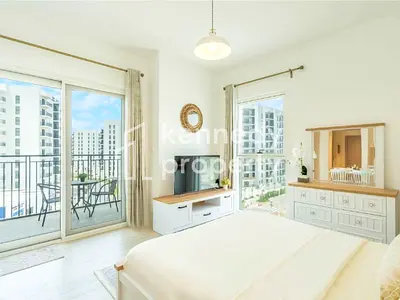 Canal View | Prime Location | With Utilities