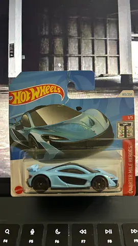 Hot Wheels Car - McLaren P1