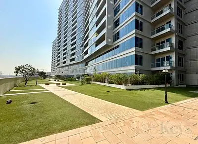BRIGHT AND VERY SPACIOUS | BALCONY | PET FRIENDLY