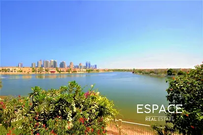 Lake View | 3014 sqft | Great Location