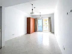 Lake Views | Best Price | Vacant | No Parking
