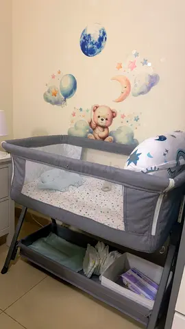 baby crib
