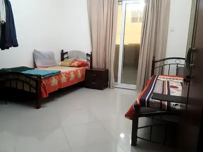 EXECUTIVE FULLY FURNISHED ROOM AVAILABLE FOR INDIANS