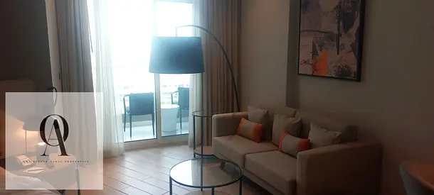 Modern Living | Spacious Studio I