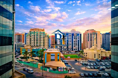 AC FREE | MODERN OFFICE SPACE | PRIME LOCATION | GLASD PARTITION