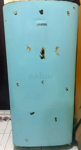 Used Samsung single-door fridge (vintage) — sold as-is