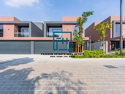 4BED SEMI-DETACHED VILLA | FREEHOLD | SPACIOUS LAYOUT