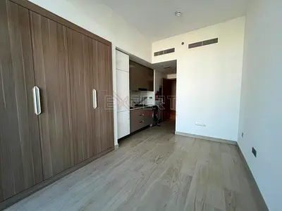 Modern Studio | Partial Lagoon View | Bright & Airy