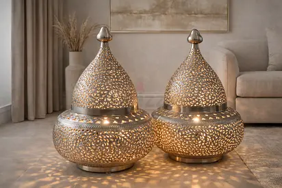 THE ONE 2 Elegant Decorative Lamp with Intricate Designs