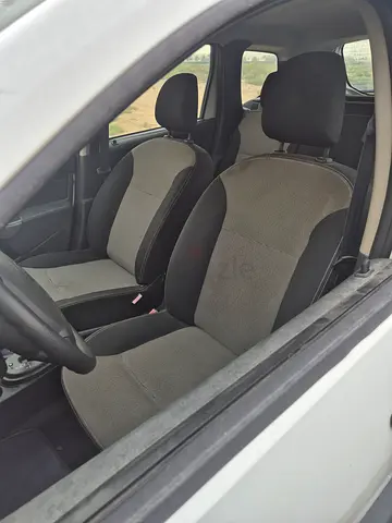 Renault Duster 2015 for Sale – AED 10500