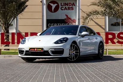 Porsche Panamera GTS 2022 GCC specs