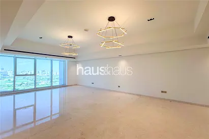 Fully Upgraded l Panoramic Views l Premium