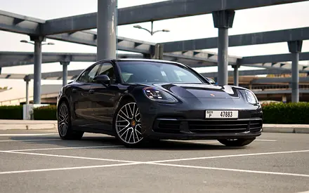 Porsche Panamera 4 2020