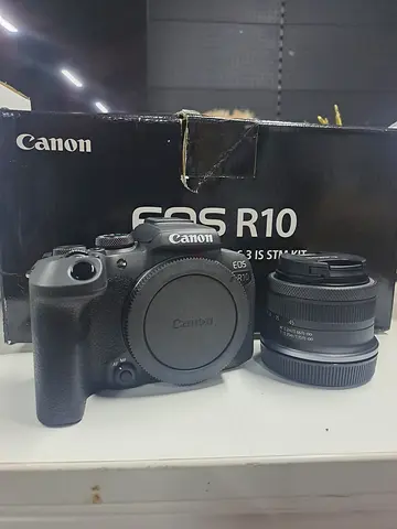 CANON R10 MIRRORLESS CAMERA
