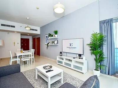 12 Cheques | Flexible Contract | Beside Metro