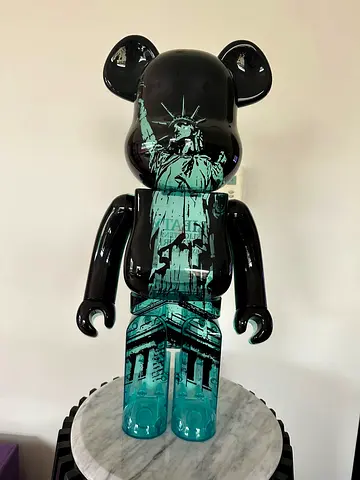 Original Statue of Liberty Bearbrick