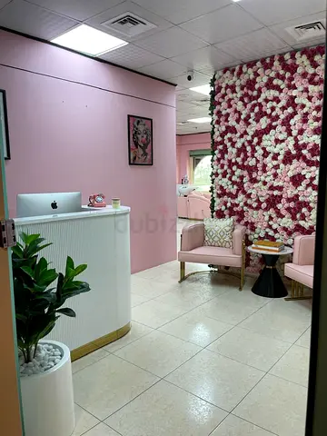 Beauty Salon For Sale - Arjan