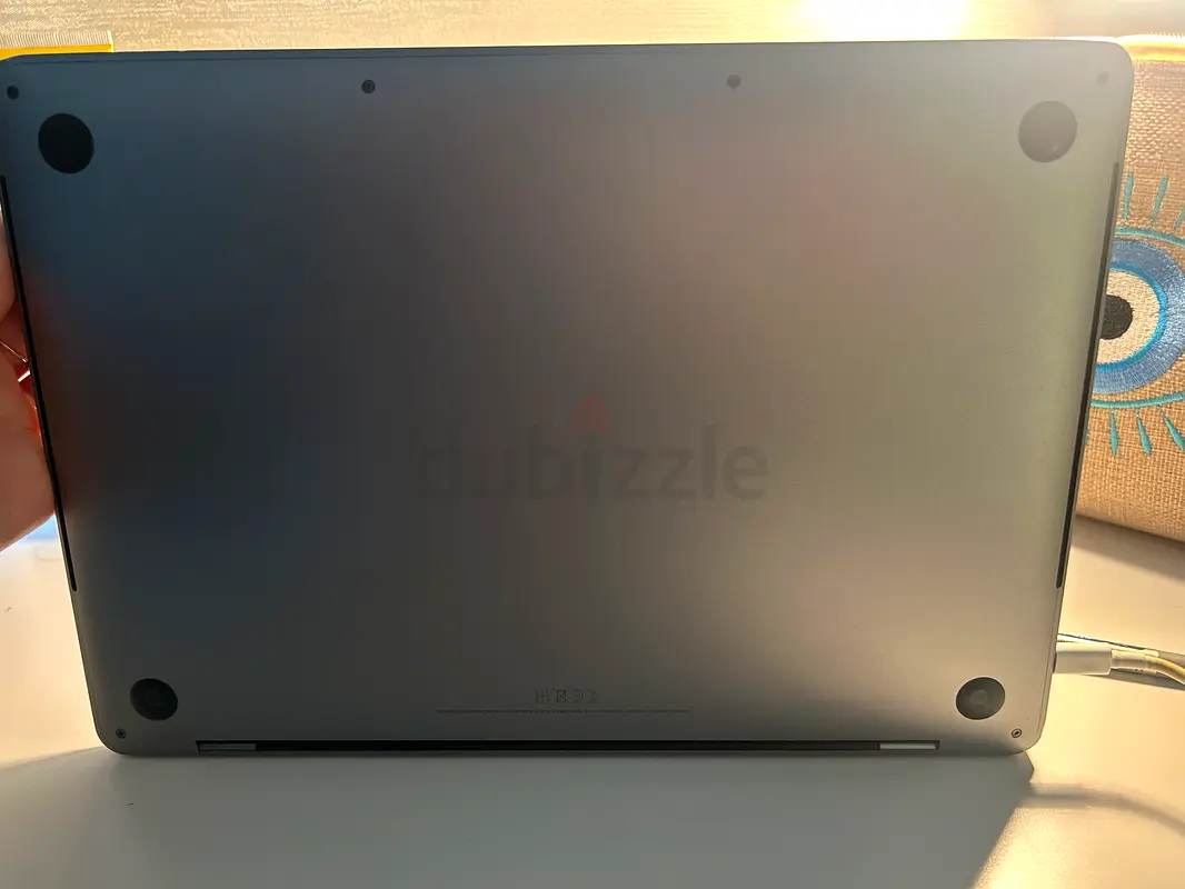 MacBook Pro 2018 13.3 inch413952034797660165