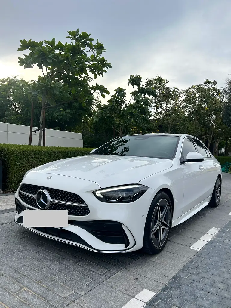 Mercedes-Benz C-Class 2023 — photo 1 of 9