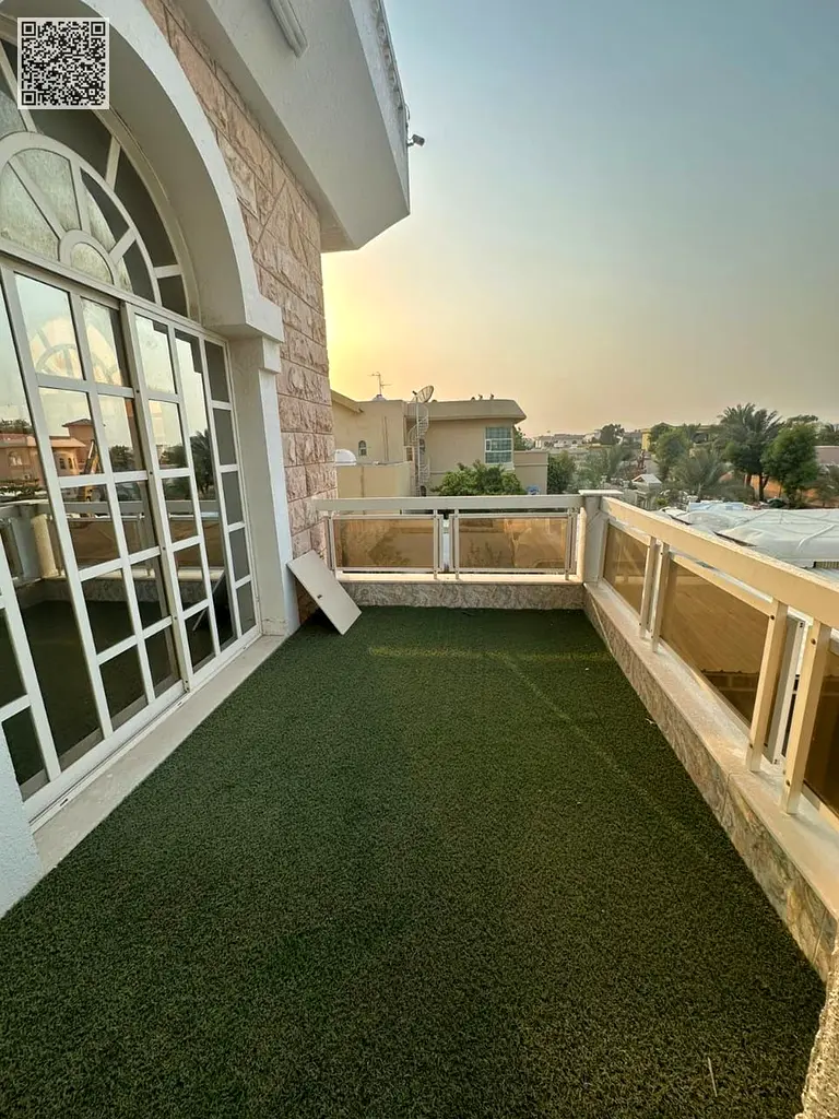 gallery-image