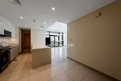 Spacious 3 BR | Open View | Vacant Now