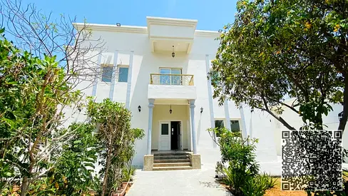 SPECIOUS BEAUTIFUL VERY BIG VILLA 4 MASTER BEDROOMS VILLA AVAILBLE FOR RENT IN AL JAZZAT SHARJAH