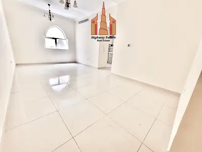 FAMILY SPACIOUS 2BHK WITH 3BATHROOMS WARDROBES PARKING